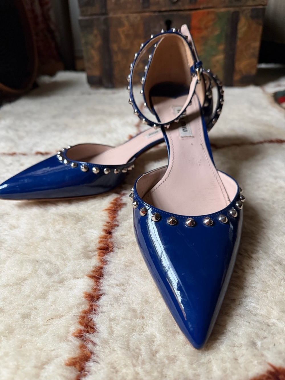 Vintage Miu Miu Blue Patent Leather Kitten Heel Studded Shoe Pump Sandal 38.5 - Picture 12 of 12